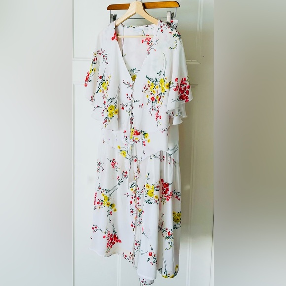 New York & Company Floral White Dress - Picture 2 of 3